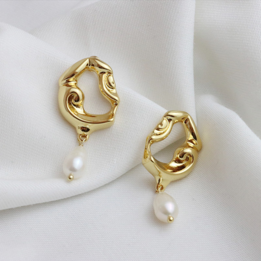 Minimalist 18K Gold Pearl Hoop Earrings for Women